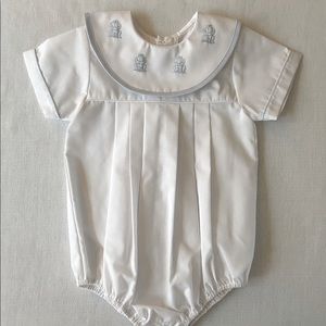 6M Auraluz Bubble with frog shadow embroidery NWOT